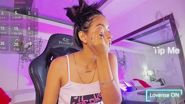 Snapshot of mia_rousse25 chatting on February 17, 2026, 3:08 pm mia rousse25 online show from February 17, 2026, 3:08 pm