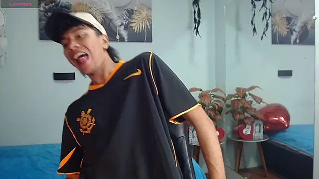 markbowie online show from April 12, 2026, 3:28 pm