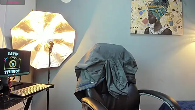 markbowie online show from April 16, 2026, 6:52 pm