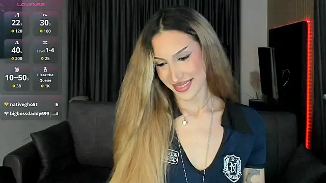 Snapshot of evabelovaa chatting on October 6, 2025, 10:29 pm evabelovaa online show from October 6, 2025, 10:29 pm