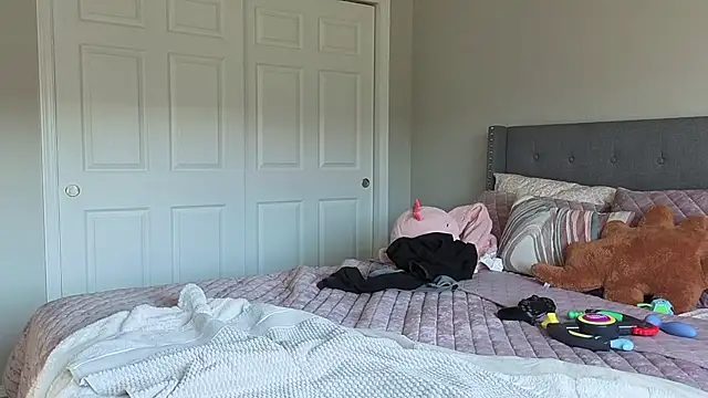 bambifarrina online show from October 3, 2025, 3:20 pm