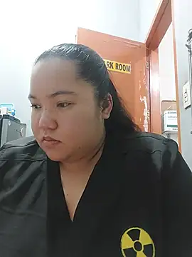 Snapshot of LianaCruzado chatting on July 10, 2026, 2:08 pm LianaCruzado online show from July 10, 2026, 2:08 pm