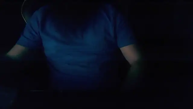 LondonMan1988 online show from November 6, 2025, 6:31 pm