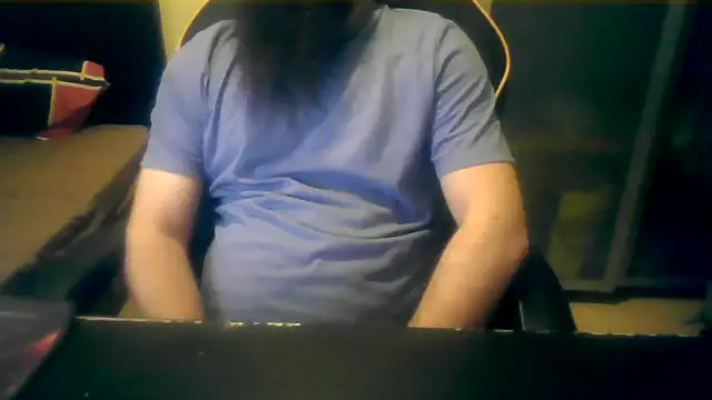 LondonMan1988 online show from April 14, 2026, 3:45 am