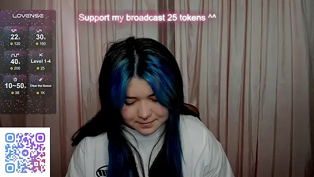 Alisa Monroe online show from October 1, 2025, 2:28 am