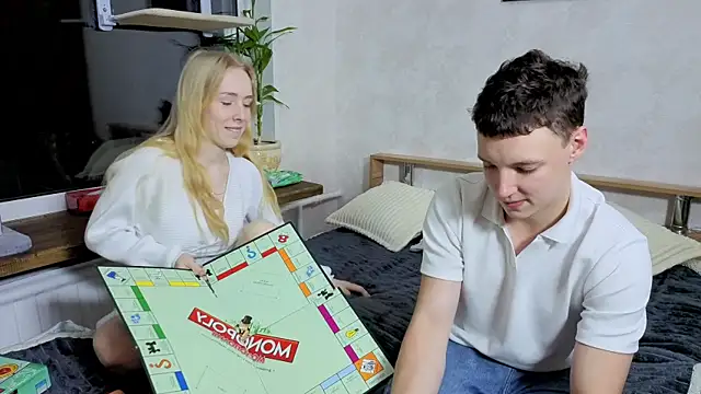 Emily0303 online show from October 8, 2025, 3:53 pm