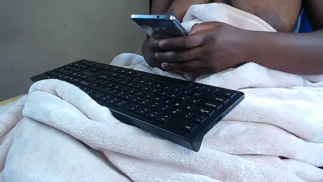 Diva-Lolah online show from October 6, 2025, 2:03 pm