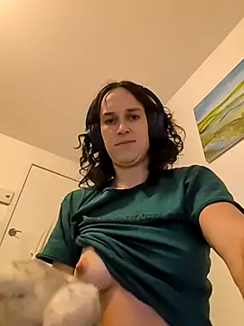 forbiddenbabygirl online show from November 8, 2025, 3:39 am