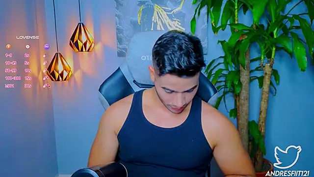 Snapshot of AndresR3 chatting on September 23, 2025, 5:21 am AndresR3 online show from September 23, 2025, 5:21 am