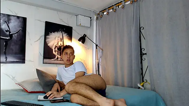 David niet online show from November 11, 2025, 5:46 pm