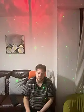 yourmaster2025 online show from January 16, 2026, 11:42 pm