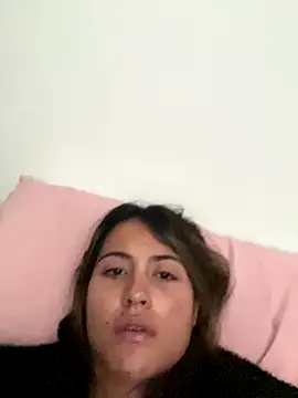 Snapshot of Ana__Pink chatting on November 29, 2025, 9:51 pm Ana Pink online show from November 29, 2025, 9:51 pm