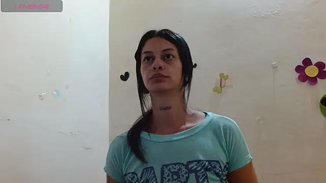 Akasha001 online show from November 30, 2025, 11:14 am