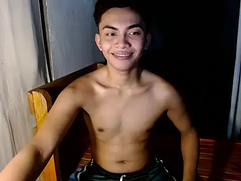 Snapshot of urguy_marco chatting on October 14, 2025, 4:02 am urguy marco online show from October 14, 2025, 4:02 am