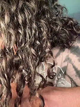 Snapshot of 1n0nlythroat chatting on February 23, 2026, 8:50 pm 1n0nlythroat online show from February 23, 2026, 8:50 pm