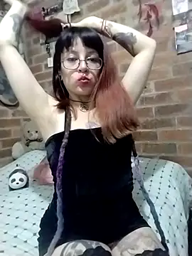 Snapshot of _Alaskamisa chatting on October 31, 2025, 10:33 pm Alaskamisa online show from October 31, 2025, 10:33 pm