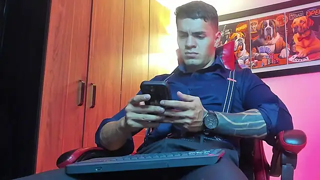 ALPHA DOMINUS  online show from December 17, 2025, 4:18 am