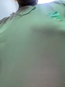 Snapshot of misharani00 chatting on September 23, 2025, 12:46 am misharani00 online show from September 23, 2025, 12:46 am