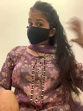 Snapshot of misharani00 chatting on September 29, 2025, 12:27 am misharani00 online show from September 29, 2025, 12:27 am