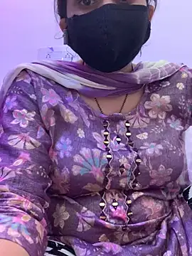 Snapshot of misharani00 chatting on September 30, 2025, 2:44 pm misharani00 online show from September 30, 2025, 2:44 pm