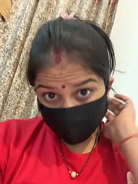 Snapshot of misharani00 chatting on October 22, 2025, 1:55 pm misharani00 online show from October 22, 2025, 1:55 pm