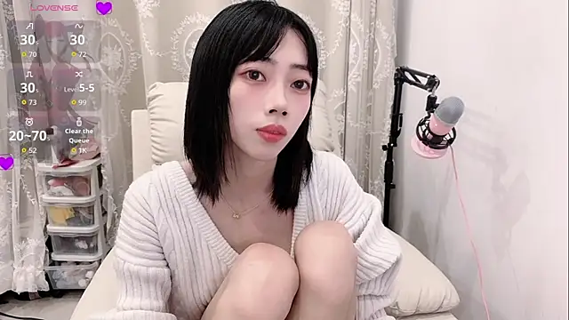 tuantuanle online show from March 3, 2026, 2:45 pm