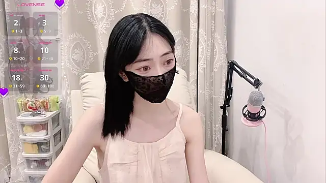 tuantuanle online show from May 13, 2026, 3:42 pm