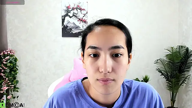 FlirtyAura online show from October 20, 2025, 2:34 am