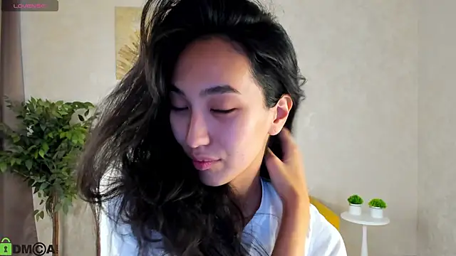 Snapshot of FlirtyAura chatting on April 30, 2026, 3:46 am FlirtyAura online show from April 30, 2026, 3:46 am