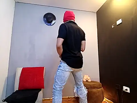 jhonny thes28 online show from October 10, 2025, 2:43 am