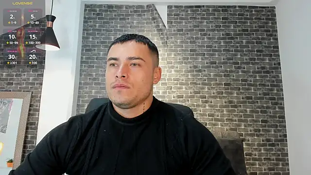 Snapshot of connorsmiith chatting on October 6, 2025, 11:51 am connorsmiith online show from October 6, 2025, 11:51 am