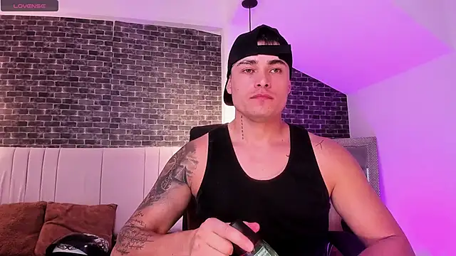 connorsmiith online show from March 20, 2026, 11:26 am