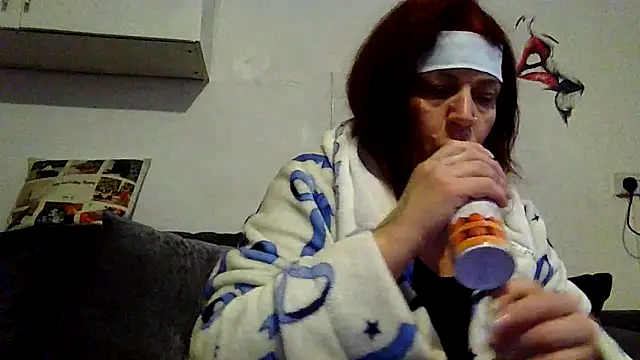 RubyyRosee online show from March 28, 2026, 6:13 am