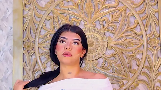 Snapshot of MelodyCarsson chatting on November 10, 2025, 12:04 pm MelodyCarsson online show from November 10, 2025, 12:04 pm