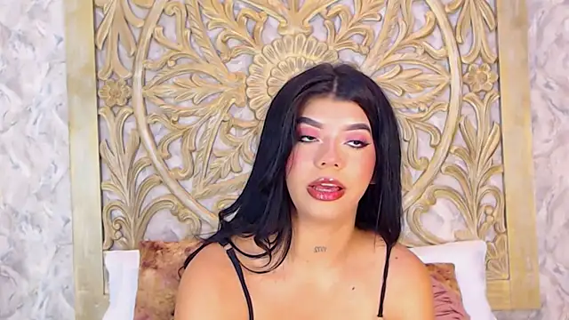 Snapshot of MelodyCarsson chatting on November 12, 2025, 12:05 pm MelodyCarsson online show from November 12, 2025, 12:05 pm