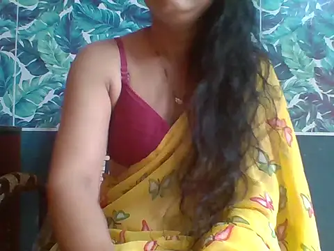 Snapshot of Marathi_q4een01 chatting on October 13, 2025, 4:01 am Marathi q4een01 online show from October 13, 2025, 4:01 am