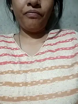 Snapshot of Snehabeauti chatting on November 10, 2025, 7:02 pm Snehabeauti online show from November 10, 2025, 7:02 pm