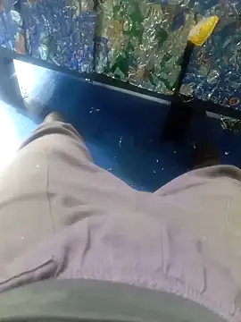 safadinhoo007 online show from November 29, 2025, 2:58 am