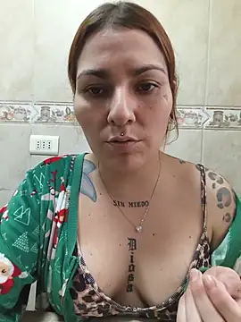 Snapshot of xjuanaxmaldadxxx chatting on May 31, 2026, 8:43 pm xjuanaxmaldadxxx online show from May 31, 2026, 8:43 pm