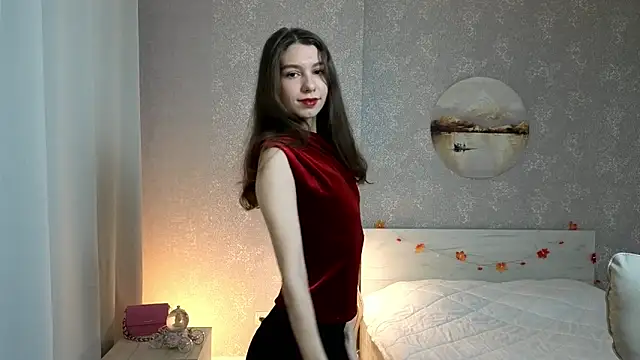 KellyShines online show from December 3, 2025, 8:23 am