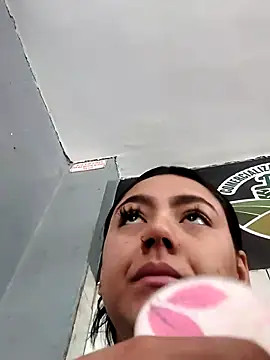 Snapshot of Megara_25 chatting on October 30, 2025, 2:51 pm Megara 25 online show from October 30, 2025, 2:51 pm