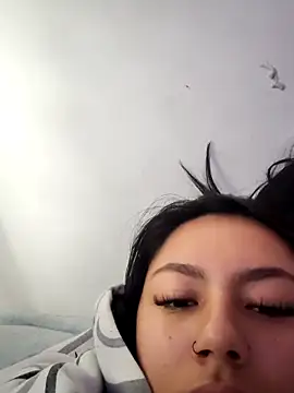 Snapshot of Megara_25 chatting on November 12, 2025, 11:43 am Megara 25 online show from November 12, 2025, 11:43 am