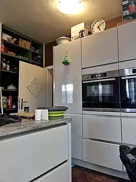 Alexandra knight online show from January 15, 2026, 2:10 pm