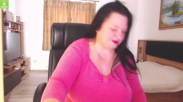 KendraSecrets online show from November 26, 2025, 1:45 pm