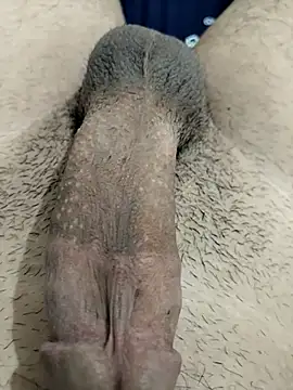 Snapshot of Zepe_12 chatting on November 30, 2025, 11:31 pm Zepe 12 online show from November 30, 2025, 11:31 pm