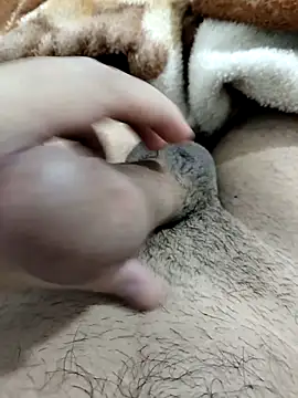 Snapshot of Zepe_12 chatting on February 16, 2026, 10:17 pm Zepe 12 online show from February 16, 2026, 10:17 pm