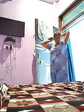Snapshot of Sonalihot_ chatting on July 3, 2026, 5:25 am Sonalihot online show from July 3, 2026, 5:25 am