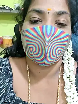 Snapshot of Tamil_Mithra chatting on May 4, 2026, 6:37 pm Tamil Mithra online show from May 4, 2026, 6:37 pm