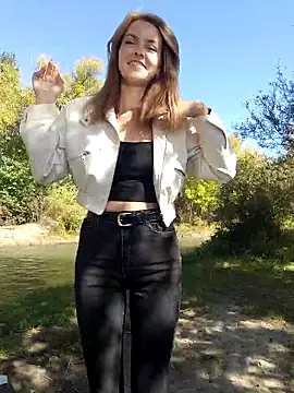 Snapshot of YOOUR_EVAA chatting on September 21, 2025, 6:26 am YOOUR EVAA online show from September 21, 2025, 6:26 am