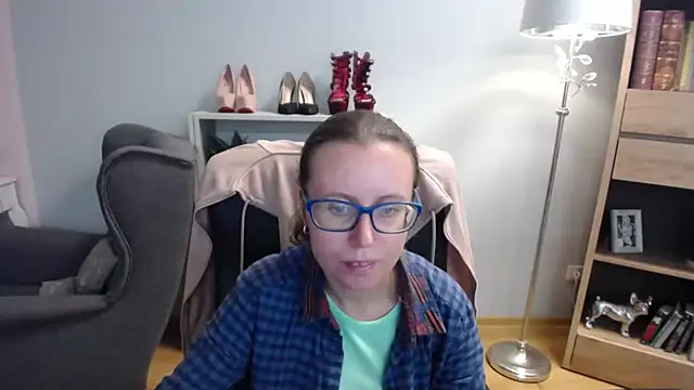 sweetxLizzy online show from September 26, 2025, 4:49 am